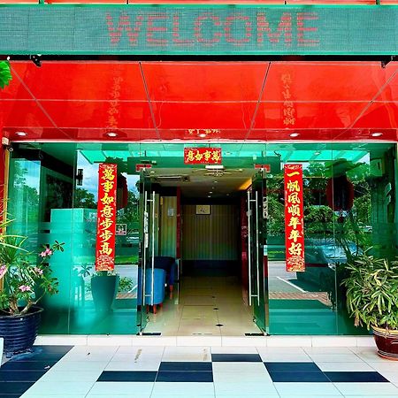 AERO Star Hotel Seremban Exteriör bild